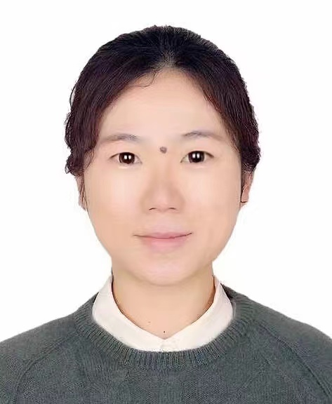 梁颖
